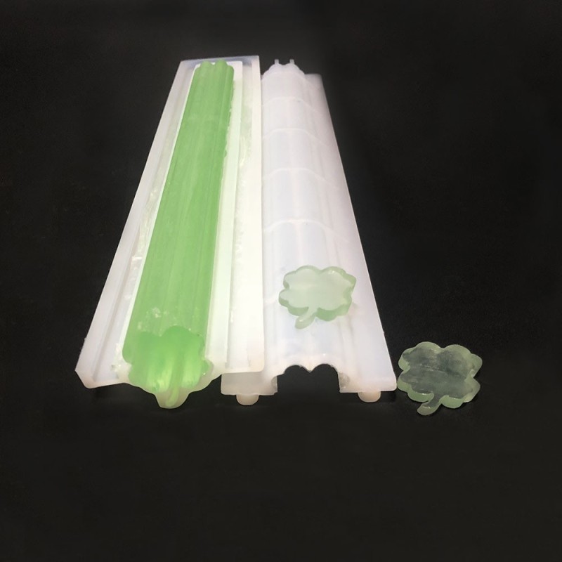 Silicone Candle Mold Clover